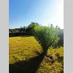 Petite Maison De Charme Hébergement de vacances *