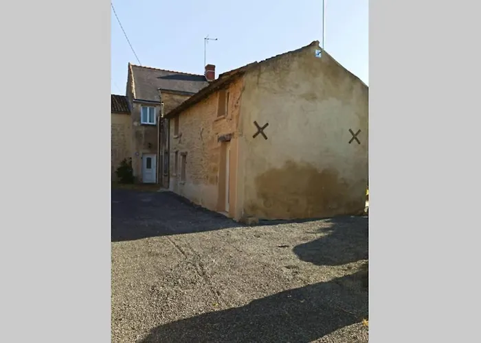 Petite Maison De Charme Tatil Evi Doué-la-Fontaine